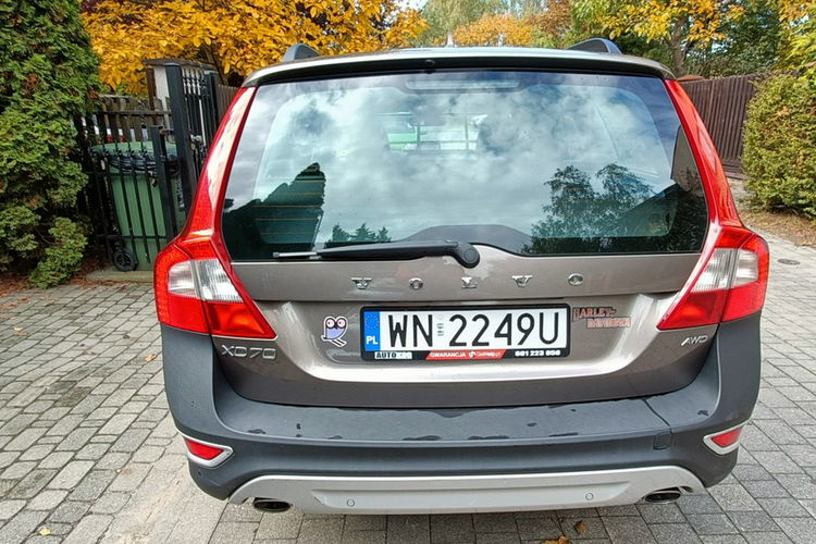 Volvo XC 70 2.4 D5 Momentum AWD, 205 KM, automat, skóra, nawigacja, model 2010 zdjęcie 5