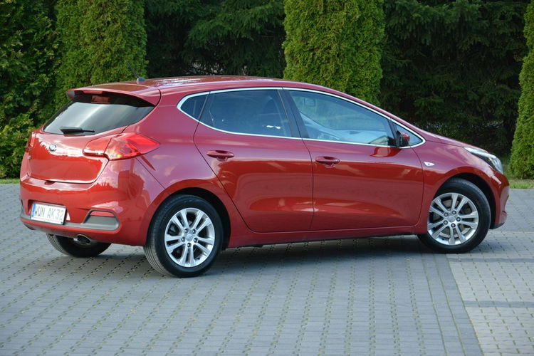 Cee'd 1.4(100KM) Ledy 129 tys przebiegu Klimatronic Parktronic Serwis Kia zdjęcie 5