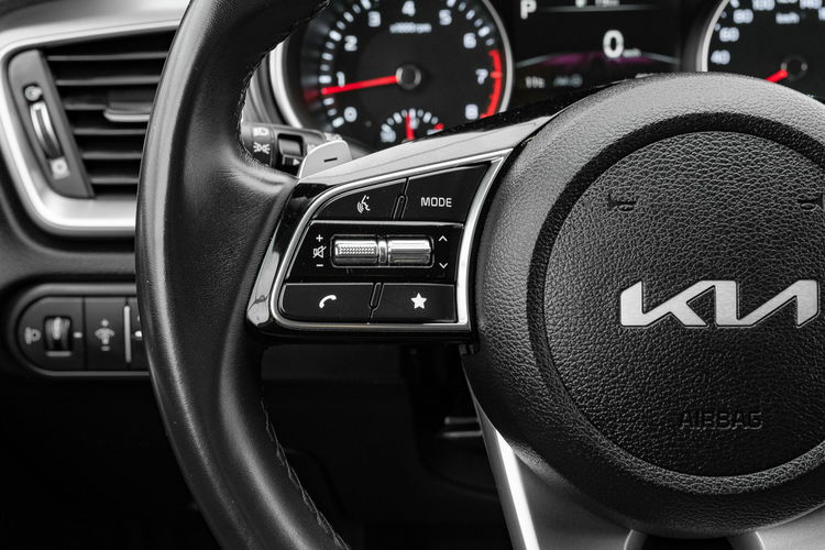 Kia XCeed 1.5 T-GDiM DCT K.cofania 2 stref klima Tempomat Salon PL VAT 23% zdjęcie 19