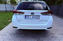 Toyota Auris 1.8 Hybryda Gwarancja Bogate Wyposażenie Zadbane zdjęcie 5