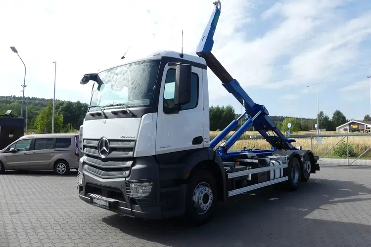 Mercedes ANTOS 2540 / 6x2 / HAKOWIEC 20t / EURO 6 / OŚ PODNOSZONA / zdjęcie 36