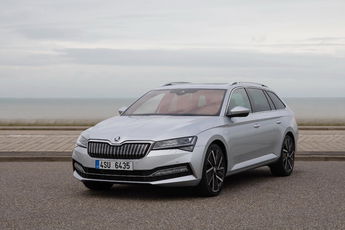 Skoda SKODA Superb 1.4 TSI Plug-In Hybrid Sportline DSG