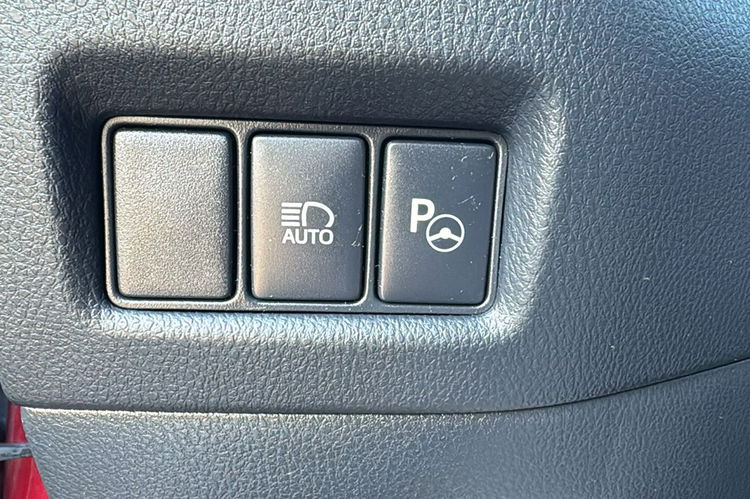 Toyota C-HR navi, automat, hybryda, 70tys.km zdjęcie 19