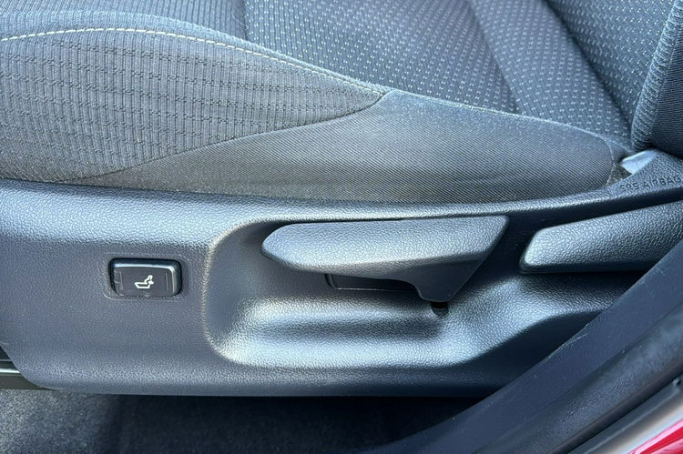 Toyota C-HR navi, automat, hybryda, 70tys.km zdjęcie 24