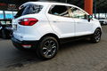 samochód osobowy Ford zdjęcie 42