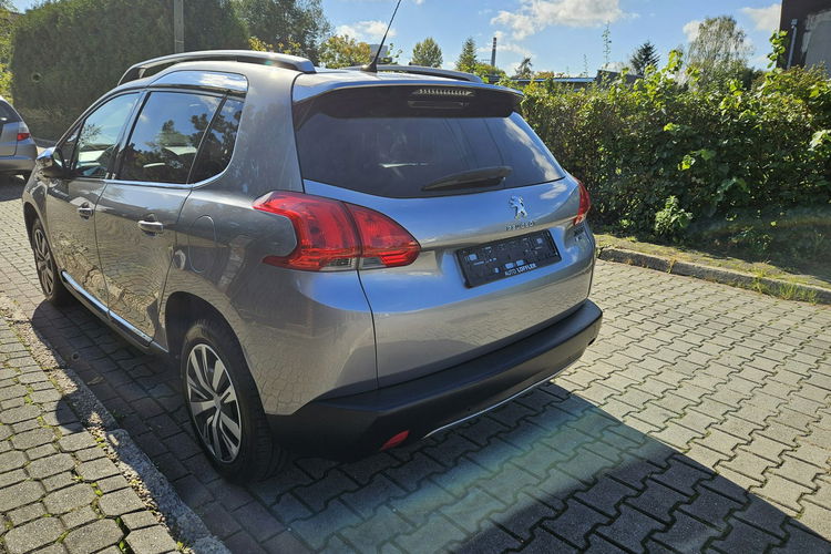 Peugeot 2008 Nawigacja / Podgrzewane fotele / Czujniki parkowania zdjęcie 5