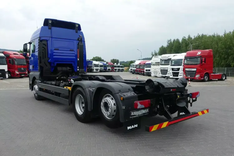 MAN TGX 26.400 / 6x2 / HAKOWIEC / HIAB MULTILIFT 18T / EURO 6 / zdjęcie 7