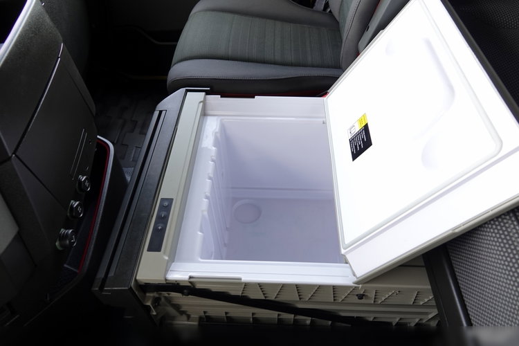 Volvo FH 500 / KLIMATYZACJA POSTOJOWA / I-SAVE / OPONY 100% / SPROWADZONY / PO KONTRAKCIE SERWISOWYM zdjęcie 26