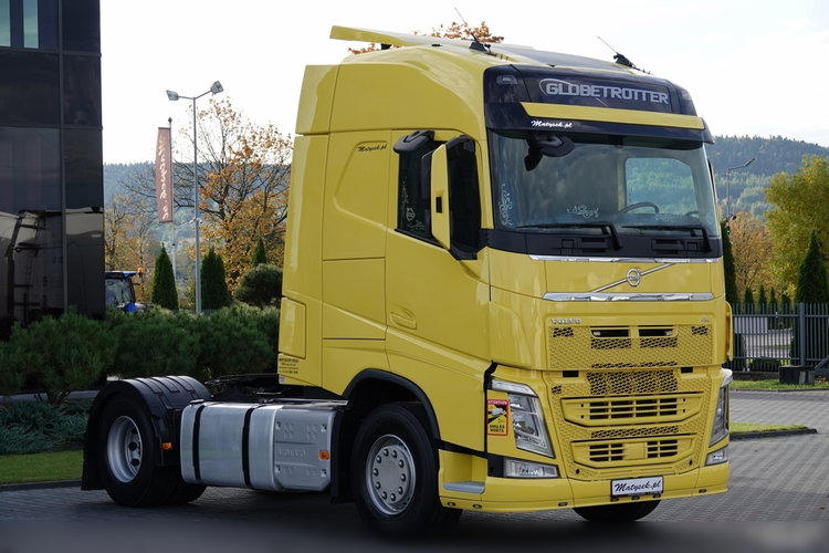 Volvo FH 500 / KLIMATYZACJA POSTOJOWA / I-SAVE / OPONY 100% / SPROWADZONY / PO KONTRAKCIE SERWISOWYM zdjęcie 2
