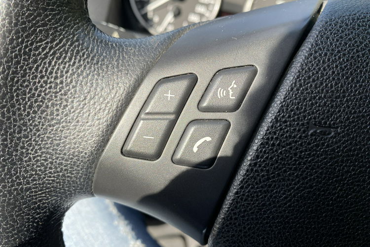 BMW X1 zadbane serwisowane bezwypadkowe zdjęcie 14