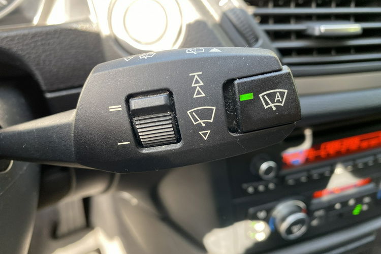 BMW X1 zadbane serwisowane bezwypadkowe zdjęcie 17