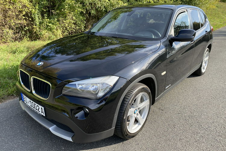 BMW X1 zadbane serwisowane bezwypadkowe zdjęcie 2