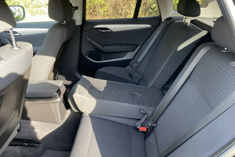 BMW X1 zadbane serwisowane bezwypadkowe zdjęcie 30