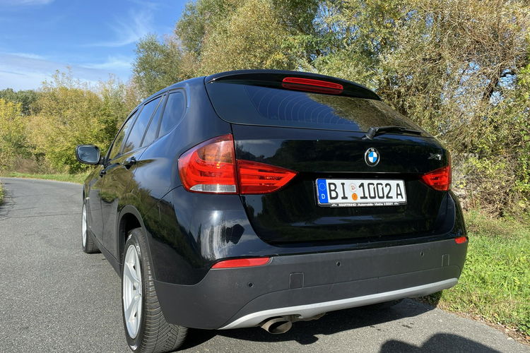 BMW X1 zadbane serwisowane bezwypadkowe zdjęcie 32