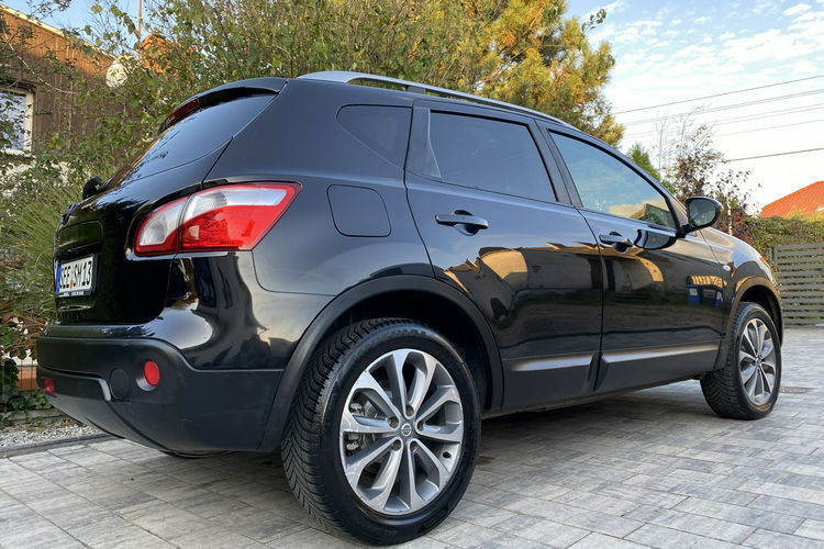 Nissan Qashqai Zadbany Bezwypadkowy Niski oryginalny przebieg zdjęcie 23