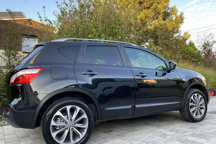 Nissan Qashqai Zadbany Bezwypadkowy Niski oryginalny przebieg zdjęcie 24