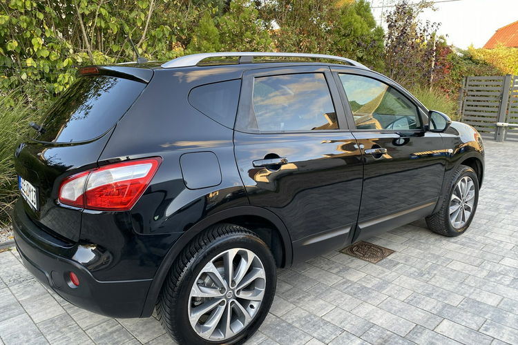Nissan Qashqai Zadbany Bezwypadkowy Niski oryginalny przebieg zdjęcie 4