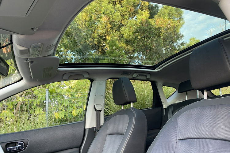 Nissan Qashqai Zadbany Bezwypadkowy Niski oryginalny przebieg zdjęcie 6