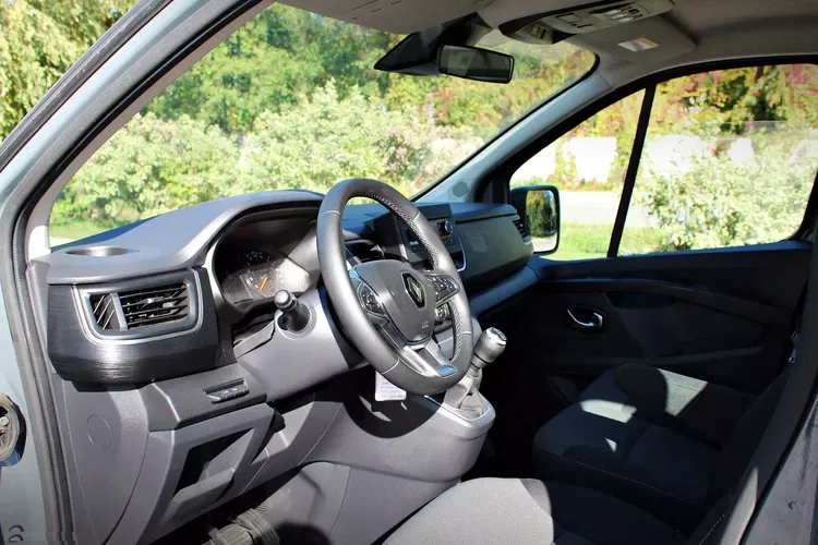 Renault trafic zdjęcie 16