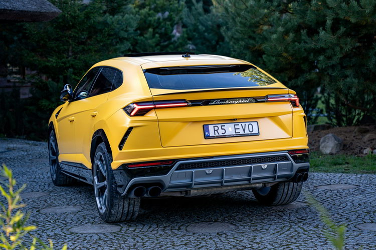 Urus 4.0 V8 / Bardzo bogate wyposażenie / PPF / Faktura / Opony Lato Zima zdjęcie 11