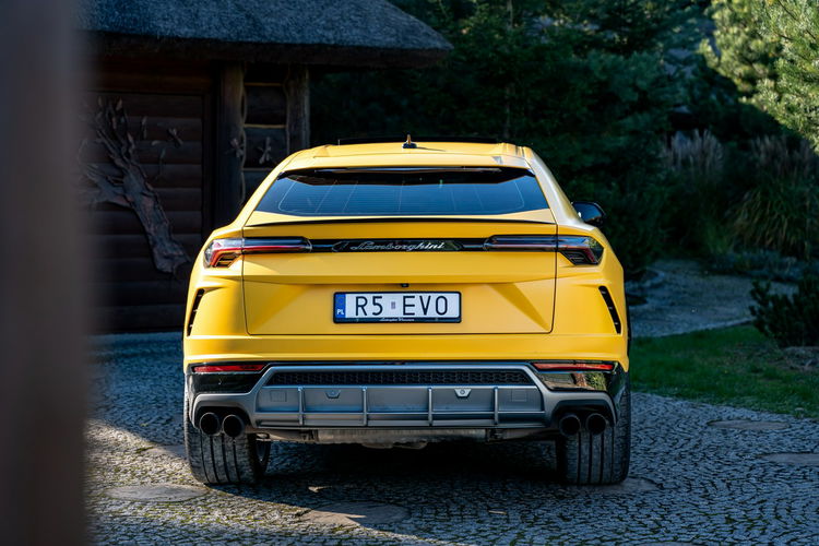 Urus 4.0 V8 / Bardzo bogate wyposażenie / PPF / Faktura / Opony Lato Zima zdjęcie 14