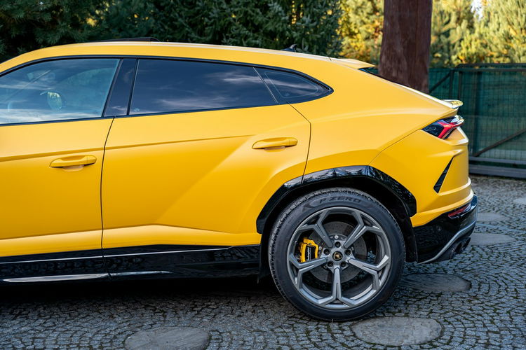 Urus 4.0 V8 / Bardzo bogate wyposażenie / PPF / Faktura / Opony Lato Zima zdjęcie 24