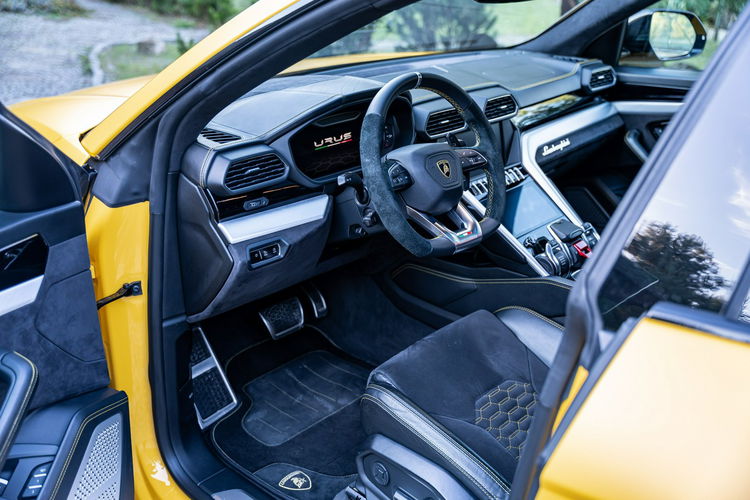 Urus 4.0 V8 / Bardzo bogate wyposażenie / PPF / Faktura / Opony Lato Zima zdjęcie 32