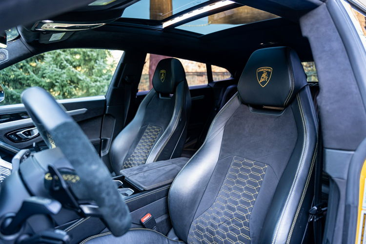 Urus 4.0 V8 / Bardzo bogate wyposażenie / PPF / Faktura / Opony Lato Zima zdjęcie 35