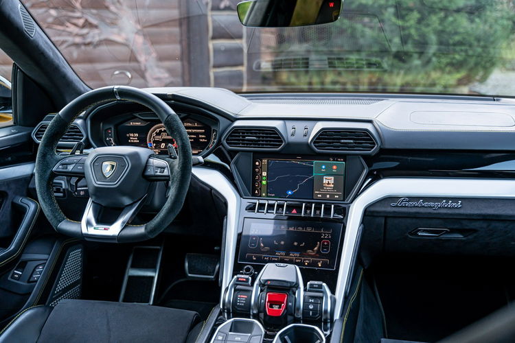 Urus 4.0 V8 / Bardzo bogate wyposażenie / PPF / Faktura / Opony Lato Zima zdjęcie 42