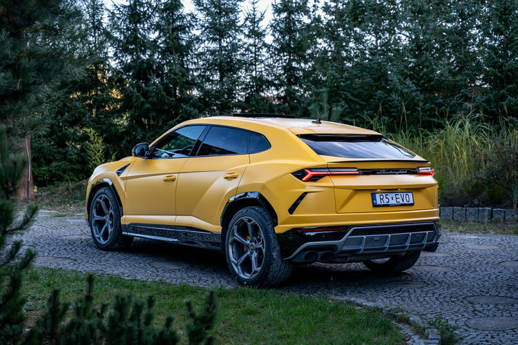 Urus 4.0 V8 / Bardzo bogate wyposażenie / PPF / Faktura / Opony Lato Zima zdjęcie 9