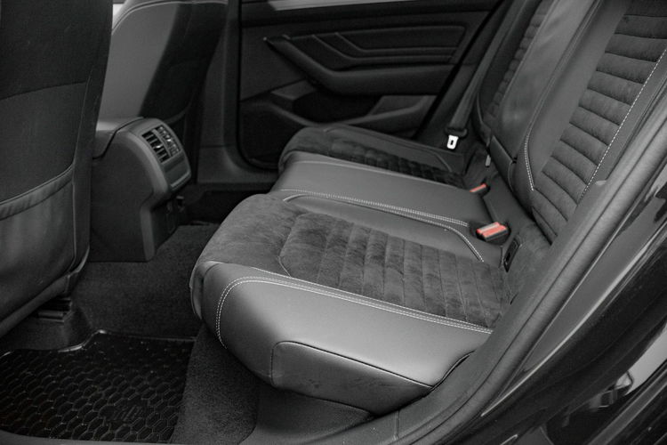 Volkswagen Passat GD955WU # 2.0 TDI Elegance DSG,  Navi,  Bluetooth,  LED Salon PL,  VAT 23% zdjęcie 27