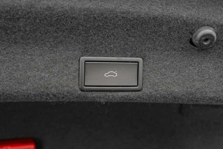 Volkswagen Passat GD955WU # 2.0 TDI Elegance DSG,  Navi,  Bluetooth,  LED Salon PL,  VAT 23% zdjęcie 30