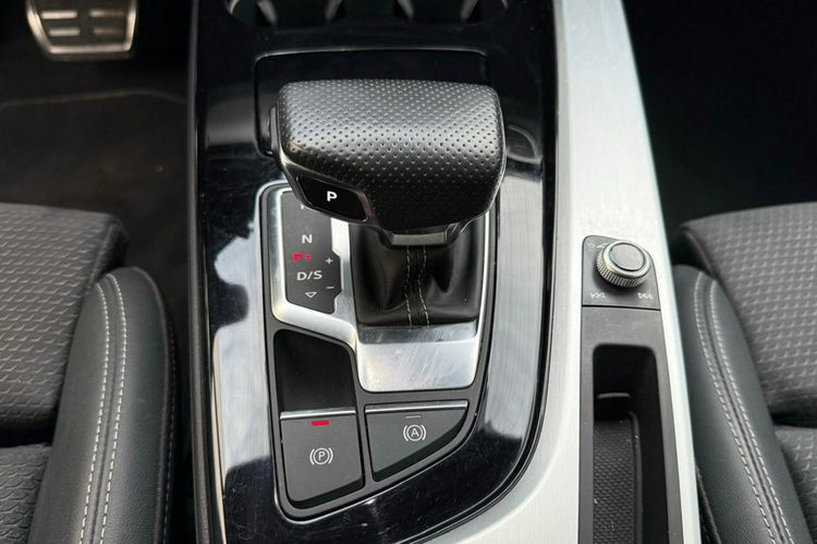 Audi A5 / Salon Polska / Quattro 4x4 / Bang Olufsen / Virtual Cockpit / S-LINE zdjęcie 10
