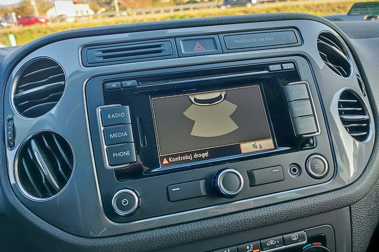 Volkswagen Tiguan 100% Pewniak z 146 t.km + bezwypadkowy + 4x4 zdjęcie 15