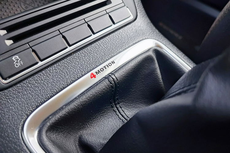 Volkswagen Tiguan 100% Pewniak z 146 t.km + bezwypadkowy + 4x4 zdjęcie 18