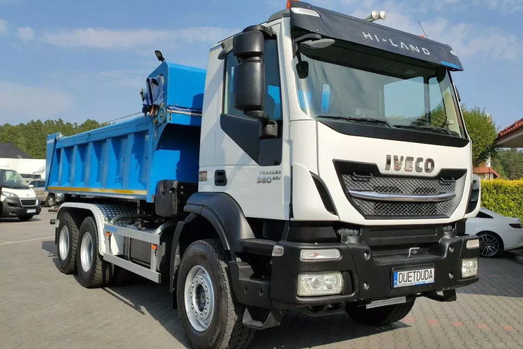 Iveco Trakker 360 EEV Manual 6x4 Wywrot 3-stronny Hydroburta Bok i Tył zdjęcie 4