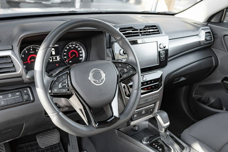 SsangYong Tivoli ADVENTURE 1.5 T-GDI K.cof 2 stref klima Salon PL VAT23% zdjęcie 6