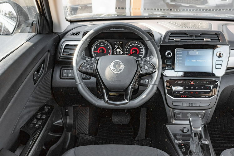 SsangYong Tivoli ADVENTURE 1.5 T-GDI K.cof 2 stref klima Salon PL VAT23% zdjęcie 16