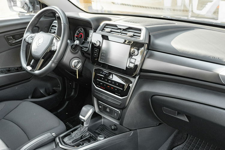 SsangYong Tivoli ADVENTURE 1.5 T-GDI K.cof 2 stref klima Salon PL VAT23% zdjęcie 35