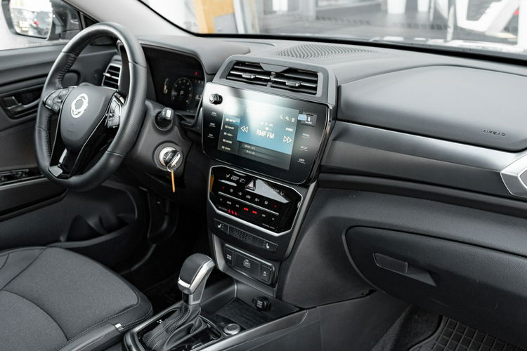 SsangYong Tivoli GRAND ADVENTURE PLUS 1.5 T-GDI K.cof Podgrz.f Salon PL VAT23% zdjęcie 37