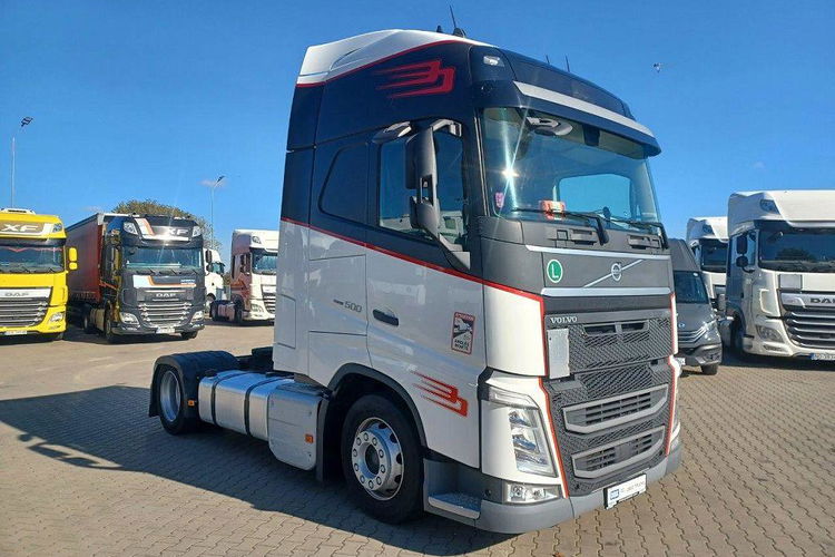 Volvo FH zdjęcie 2