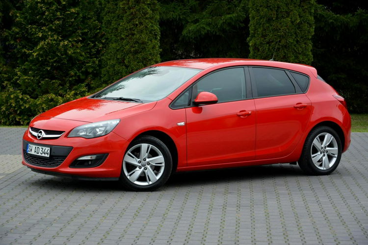 Opel Astra Lift 109 przebiegu Ledy Duża Navi 2xParktronic Alu 17 zdjęcie 3