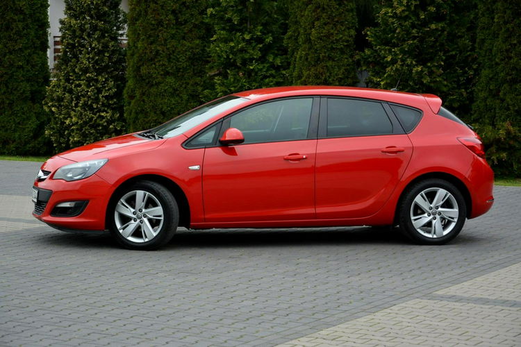 Opel Astra Lift 109 przebiegu Ledy Duża Navi 2xParktronic Alu 17 zdjęcie 4