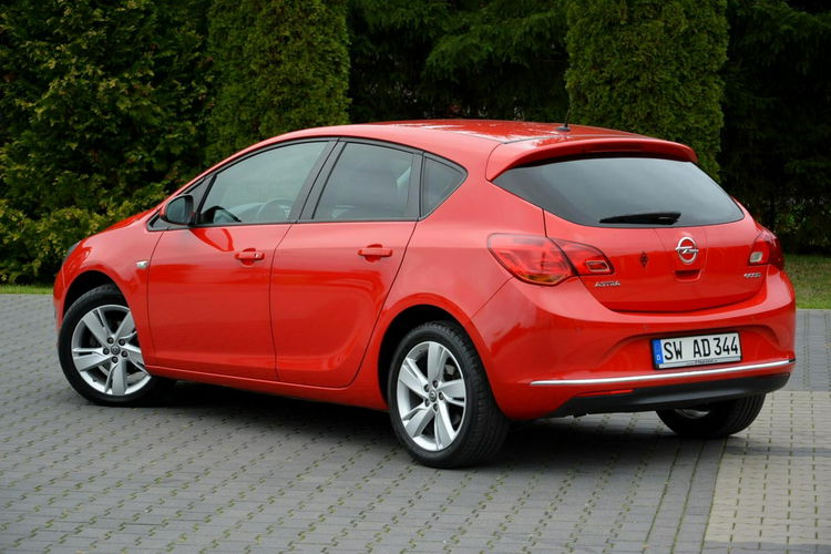 Opel Astra Lift 109 przebiegu Ledy Duża Navi 2xParktronic Alu 17 zdjęcie 6