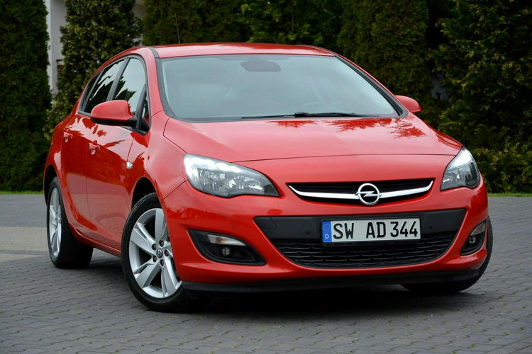 Opel Astra Lift 109 przebiegu Ledy Duża Navi 2xParktronic Alu 17 zdjęcie 8