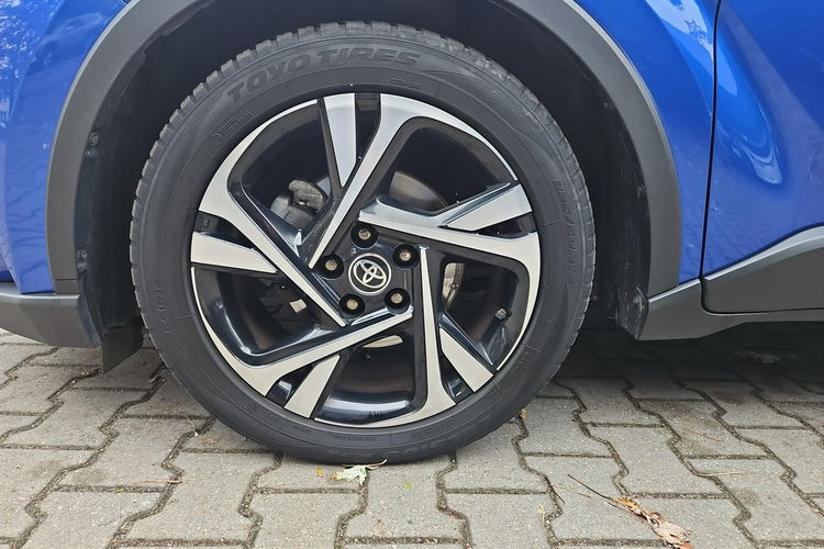 Toyota C-HR 1.8 HSD 122KM STYLE, salon Polska, gwarancja, FV23% zdjęcie 24