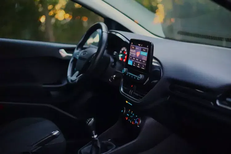 Ford Fiesta zdjęcie 16