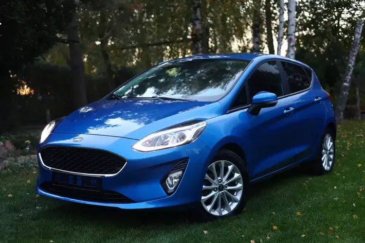 Ford Fiesta zdjęcie 2