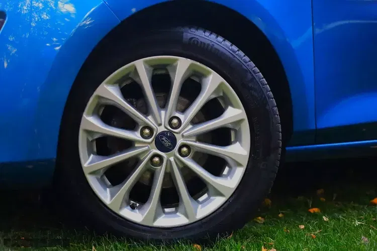 Ford Fiesta zdjęcie 3