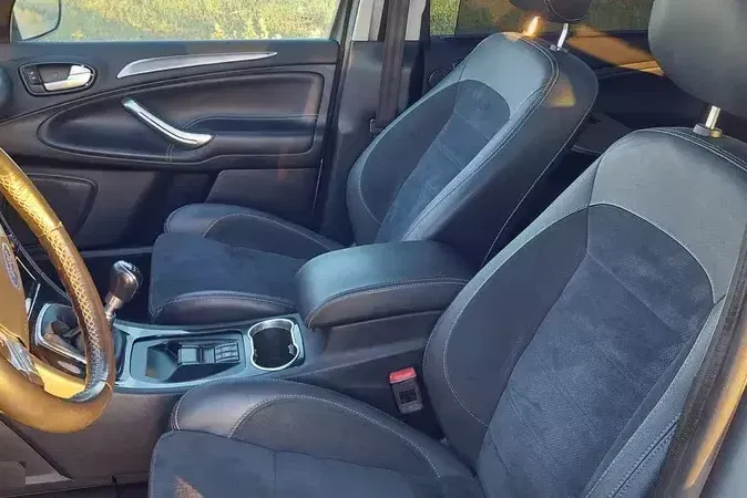 Ford S-Max zdjęcie 17